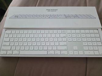 Magic keyboard with Touch ID