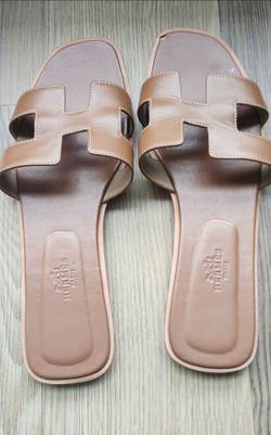 Authentic Hermes sandals SZ 42