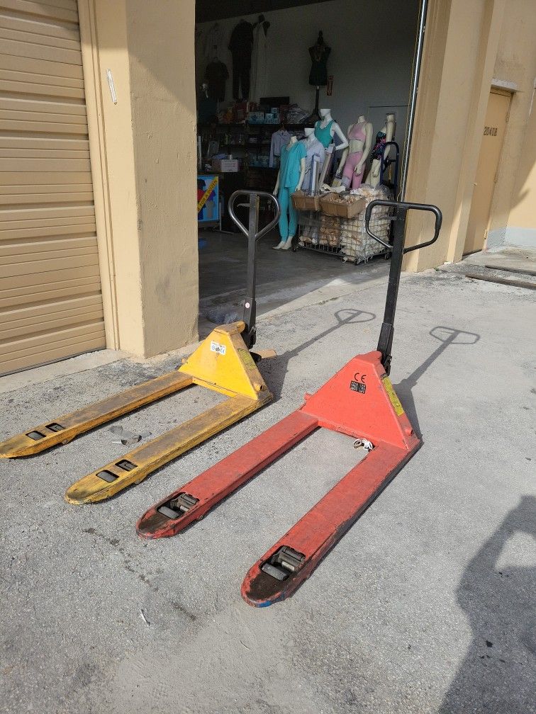 Pallet Jack