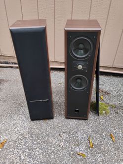 Pair of Floor Standing Tower Speakers