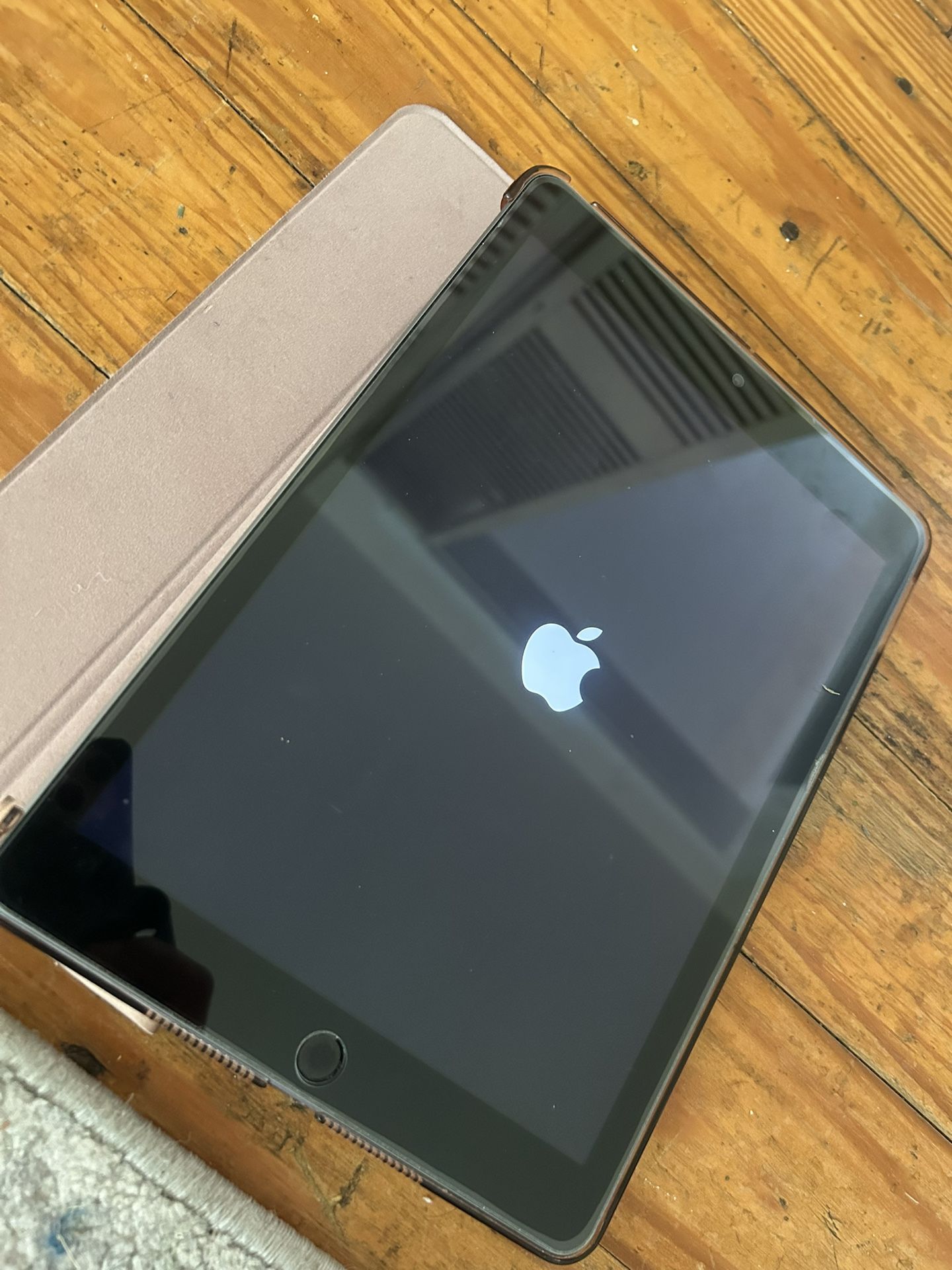 iPad Like New