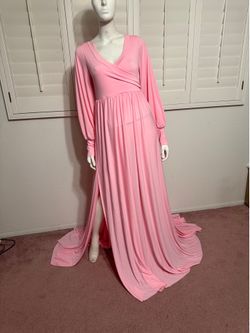 New Medium pink long stretchy train maternity photo gown dress