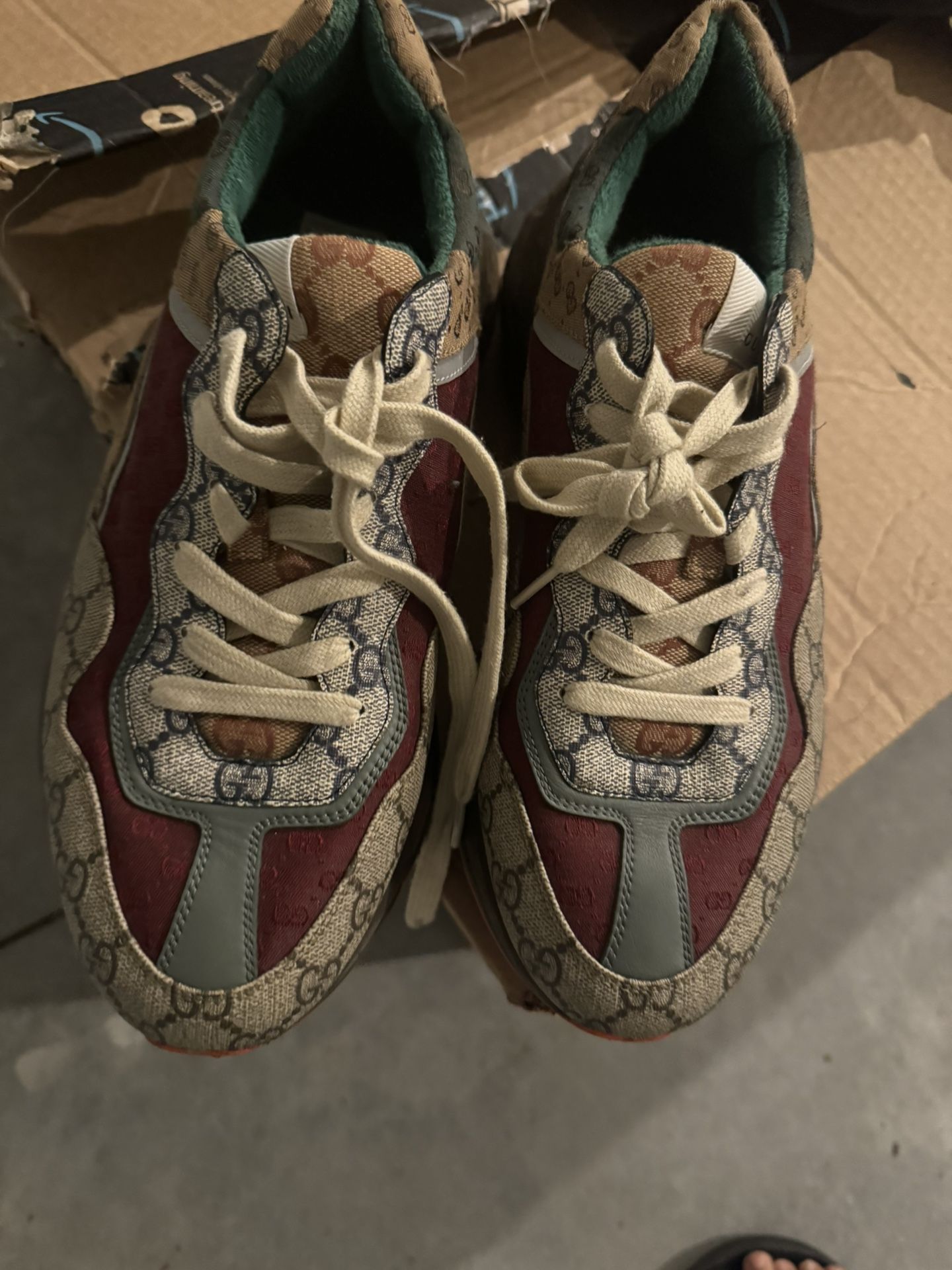 Gucci Shoes Sz10