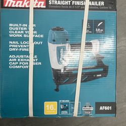 16 Gauge 2-1/2 in straight finish nailer