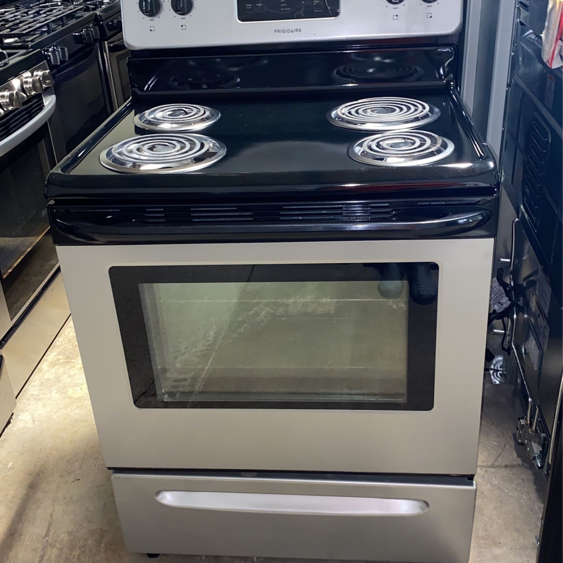 8 Frigidaire Electric Stove Stainless Steel