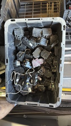 Arc fault breakers