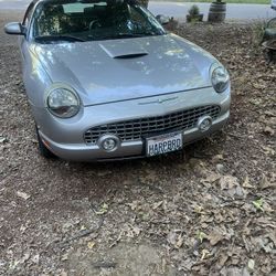 2005 Ford Thunderbird