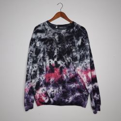 GUESS Pullover Sweatshirt Tie Dye