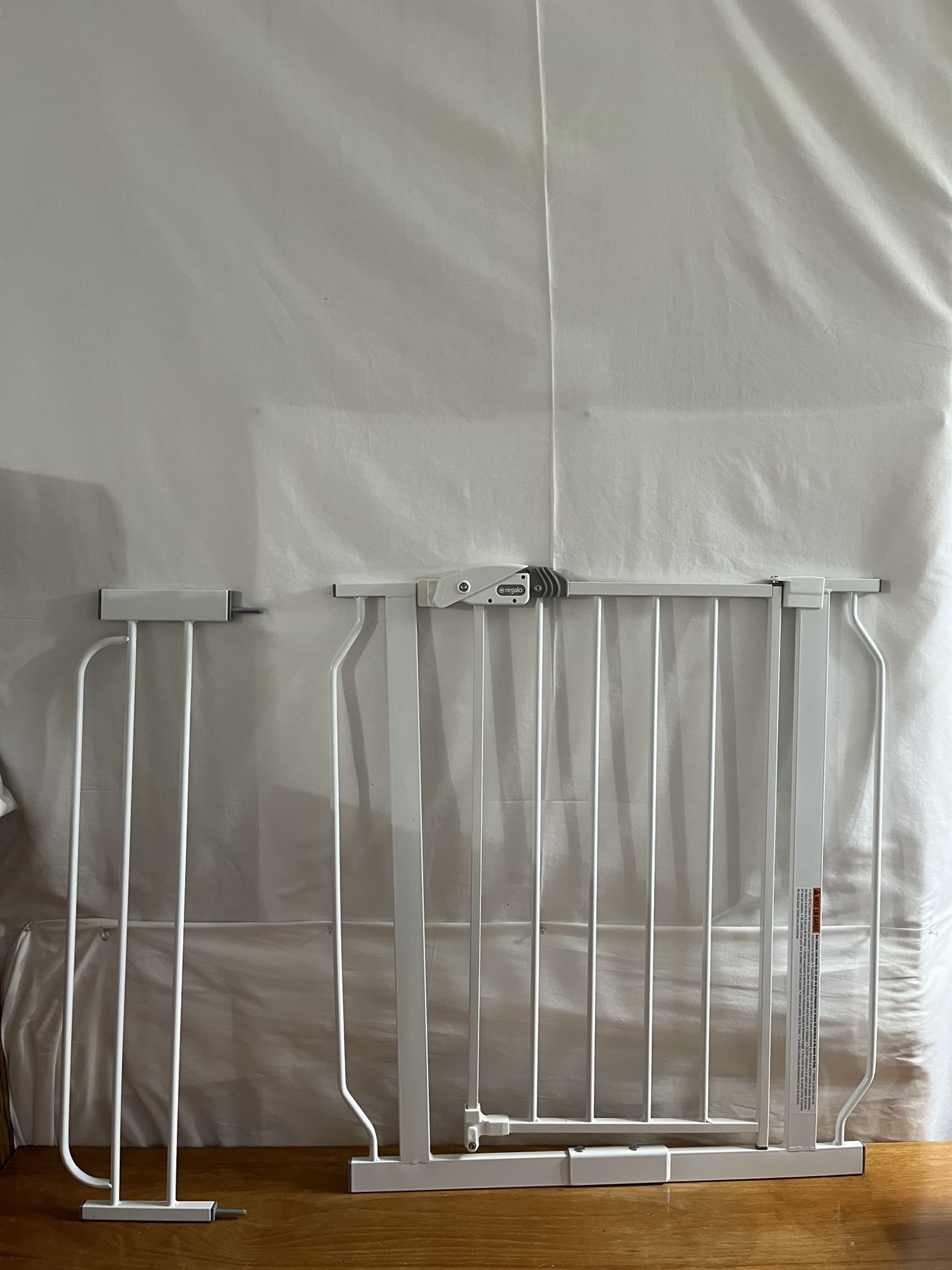 gate with extension kit for Child or Dog .