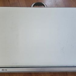 Drawing Board with Parallel Bar (20" X 26")