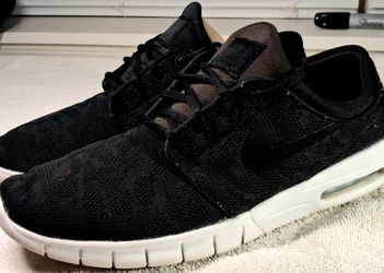 Nike SB Max Sneakers Size 10 $25