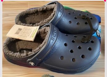 Crocks men’s size 11 new