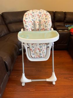 Baby trend High Chair