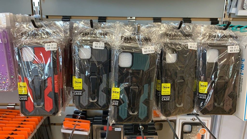 Phone accessories & much more(UNLOCK FIX BUY SELL AND TRADE )