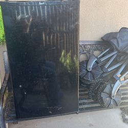 Small Fridge 