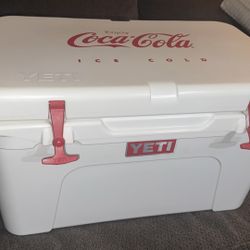 Coca Cola Tundra Yeti Cooler Limited Addition 