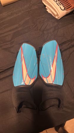 Soccer shinguards