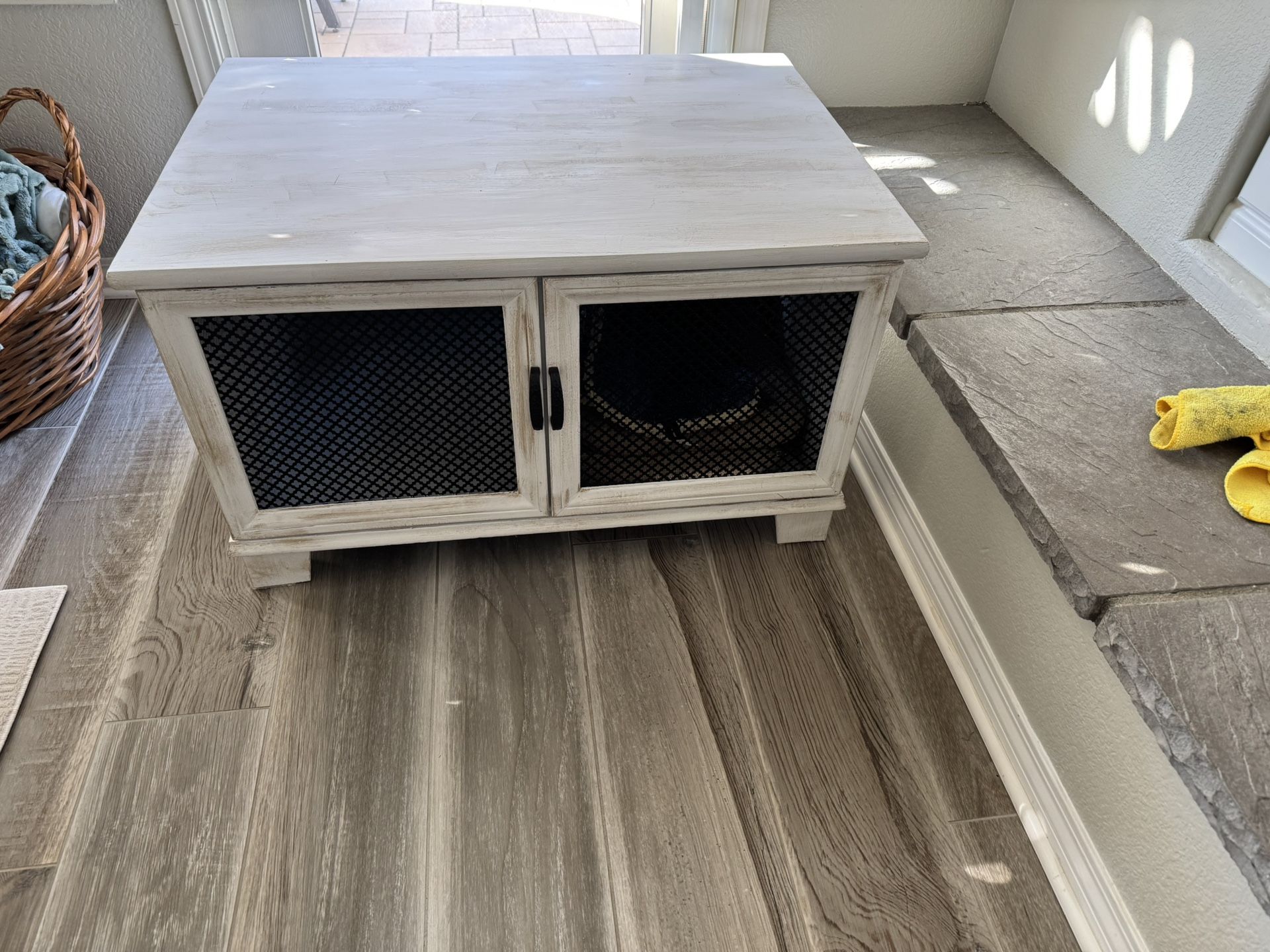 Dog Crate for 2 dogs (One Of A Kind) Coffee/end Table Style
