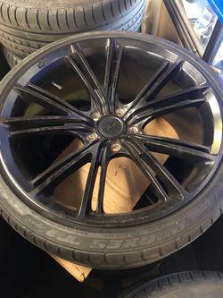 Niche wheels on good proxes tires 275/30zr20