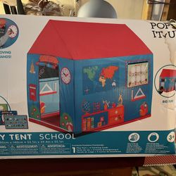 Pop It Up Tent. (school)