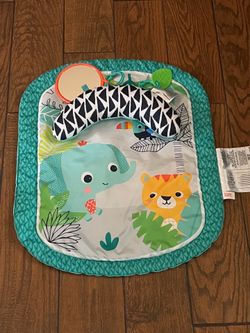 Tummy time mat