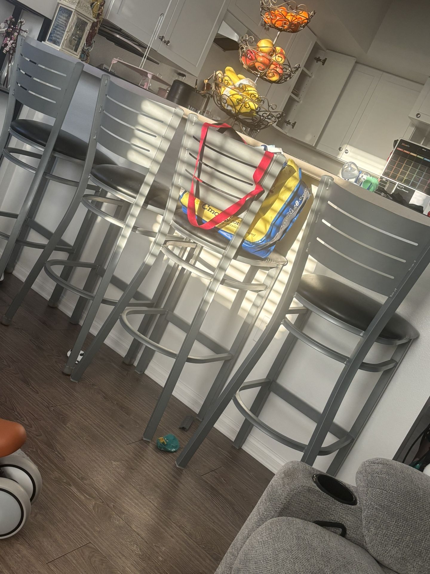 4 Stools