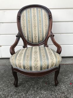 Napoleon Antique Slipper Chair