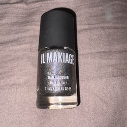 Il Makiage Nail Lacquer Silver Glitter Shade Hypnosis