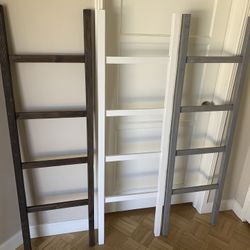 Rustic Farmhouse Style Handmade Blanket Ladders