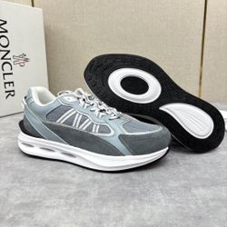 Moncler Men’s Sneaker With Box New