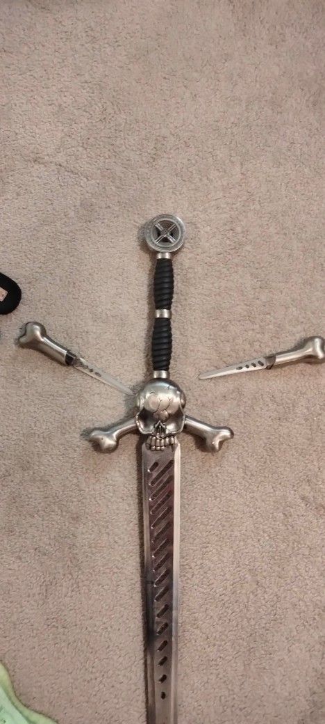 Russ Farrell Design Frost Company Sword