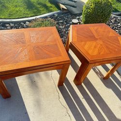 2 Small Tables 