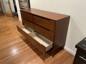 New Mid Century Dresser. Oak Finish. 58”x17”Dx36”H. Free Delivery!