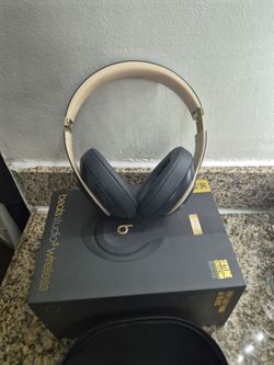 Beats Studio3 Wireless Headphones Skyline Collection