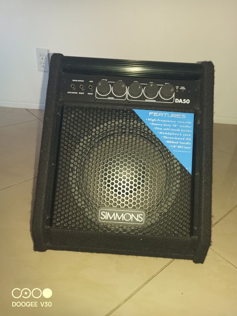 Simmons Da50 Amp