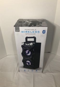 I live portable Bluetooth speaker