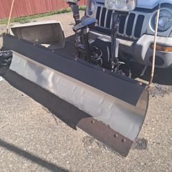 Snowdawg Snowplow  / Best Offer 