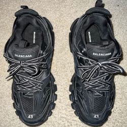 Balenciaga tracks