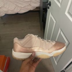 Air Jordan 11 Retro Low 