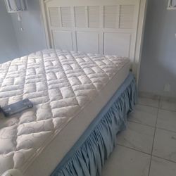 Twin Bed 