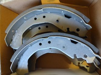 93-00 GMC Chevy Rear Brake Shoes