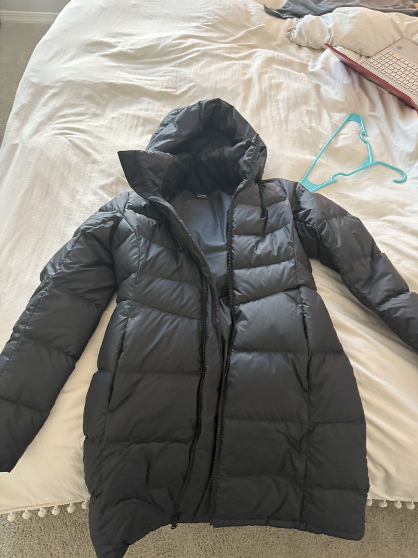 North Face Women’s Jacket Size small