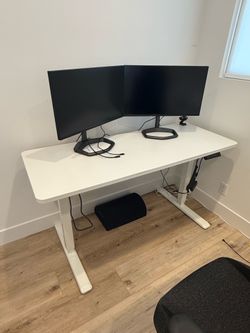 Vivo Electric Height Adjustable Desk