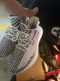 Adidas Yeezy Boost 350 V2 Zebra