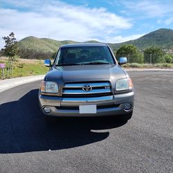 2004 Toyota Tundra SR5,Crew Cab, TRD option