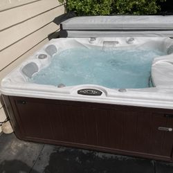 Sundance Spa Dover Model