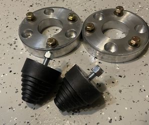 Nissan Xterra / Frontier 1.5” Spacer Lift