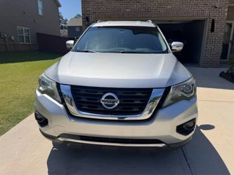 2018 Nissan Pathfinder