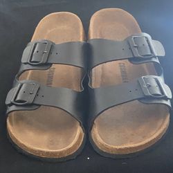Women’s Cushionaire sandals Size 8