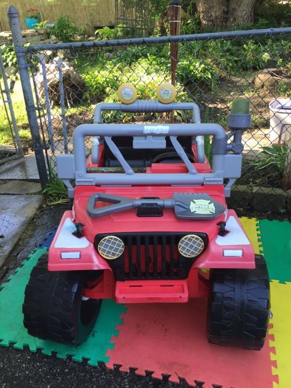 Fisher Price Power Wheels Fire Rescue Jeep *Brand New Battery
